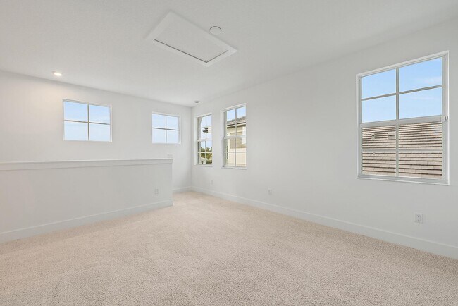 Building Photo - 9516 St Germain Dr