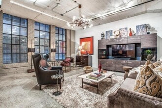 Building Photo - 1122 Jackson St