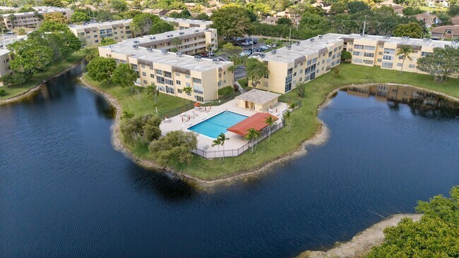Building Photo - 5890 NW 64th Ave