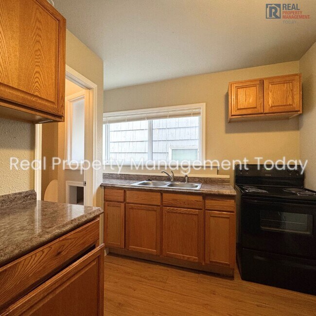 Building Photo - 516 N K St LLC (Cascade Group - Silver)