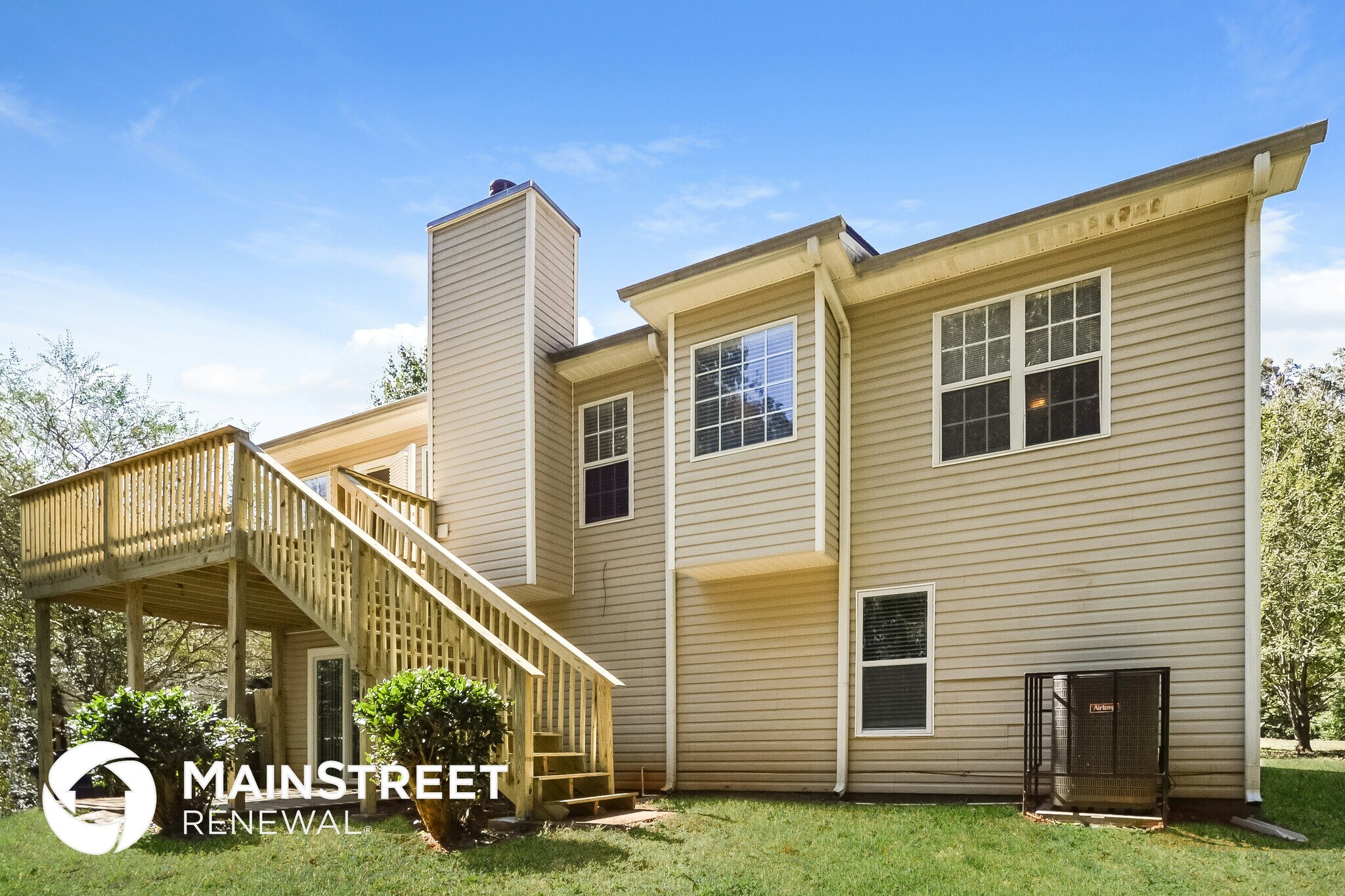 Building Photo - 570 Freeman Dr