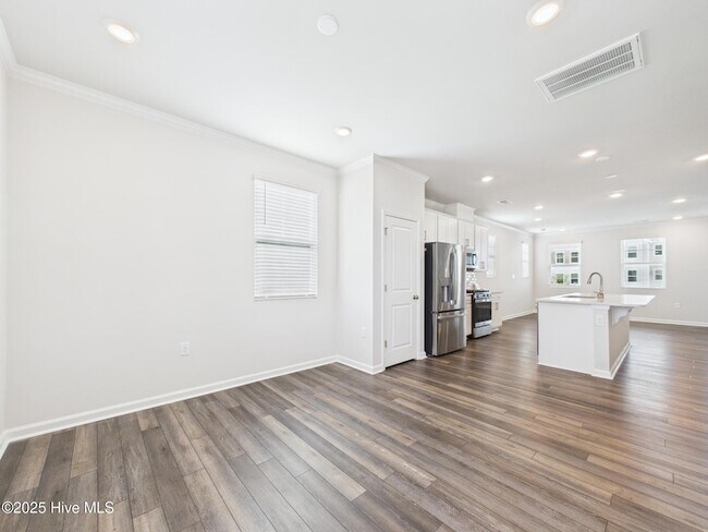 Building Photo - 2709 Chert Ln