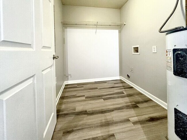 Building Photo - All Electric 1 Bedroom 1 Bathroom in Cartersville