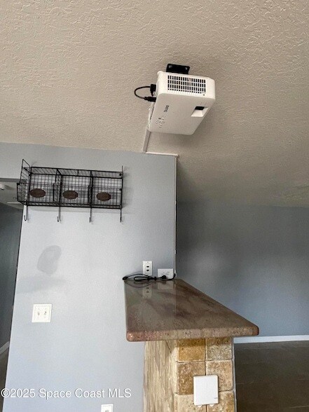 Building Photo - 3072 Chica Cir