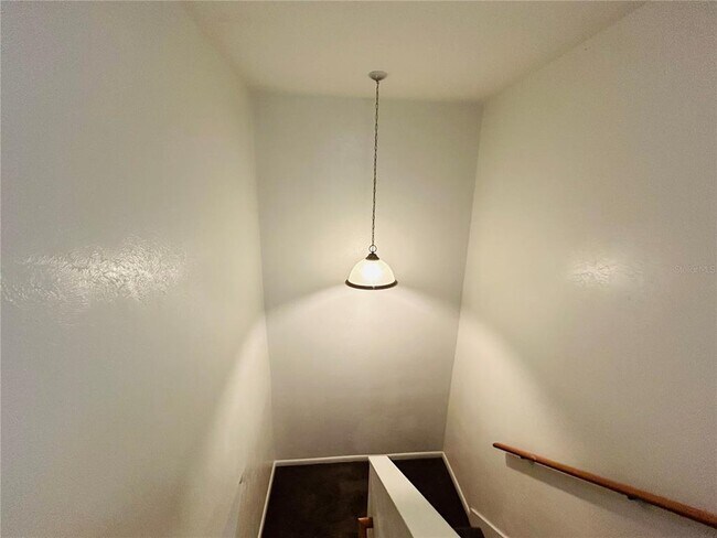 Building Photo - 3908 Crayrich Cir