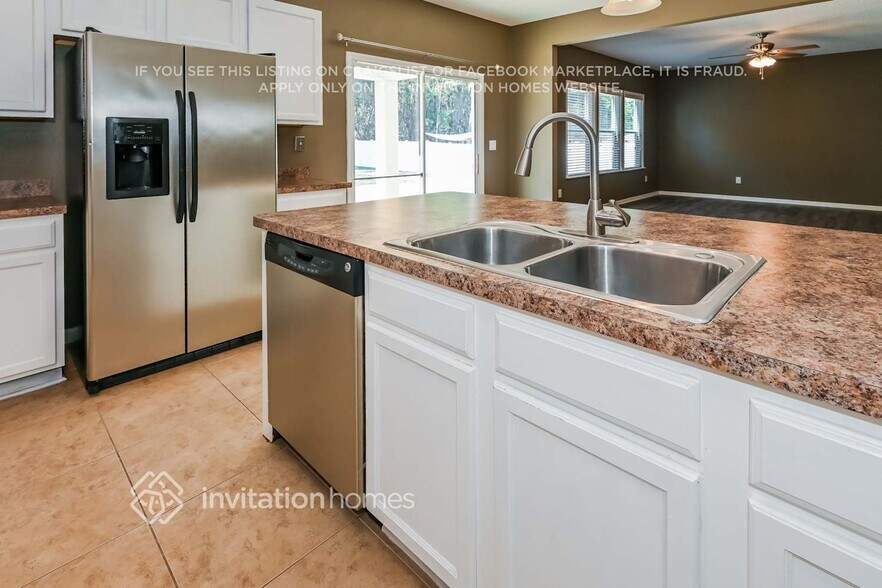 Building Photo - 16366 Tisons Bluff Rd