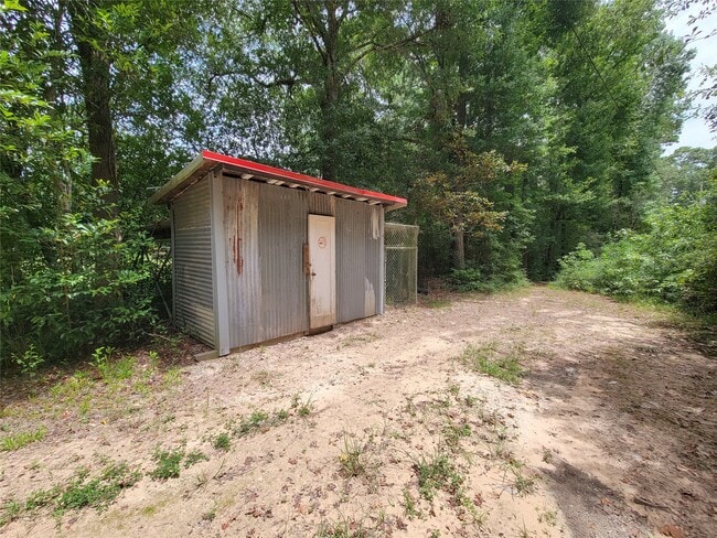 Building Photo - 13200 Young Sam Rd