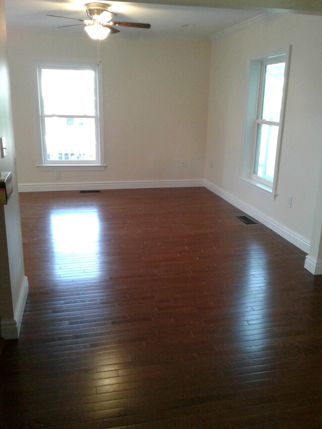 Dining Room living room - 1516 Thackery St