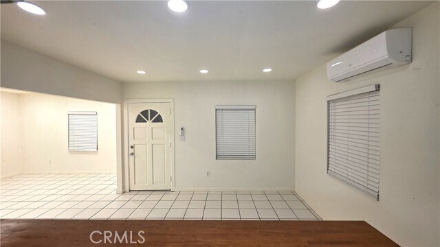 Building Photo - 2820 7th Ave