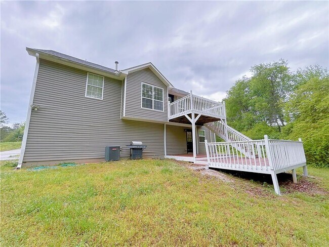 Building Photo - 3342 Windpointe Ct