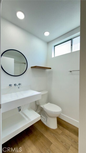 Building Photo - 839 Hayworth Ave