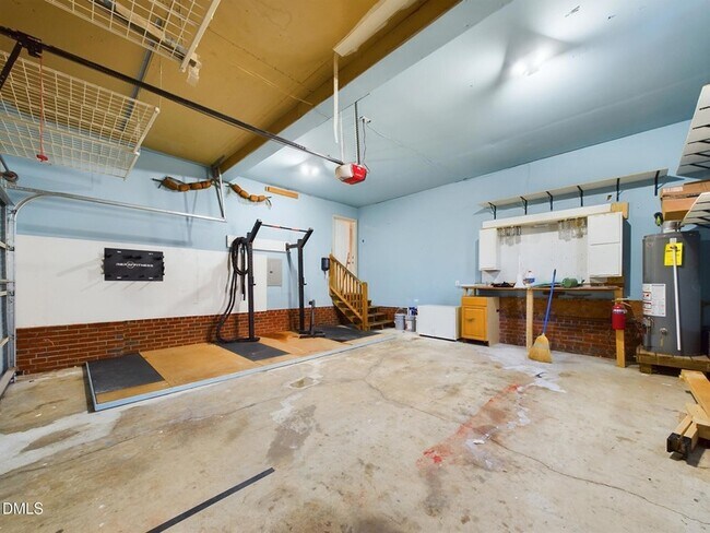 Building Photo - 4624 Forest Highland Dr