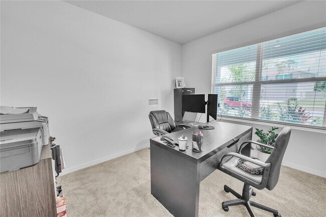 Building Photo - 8237 Juning Cv