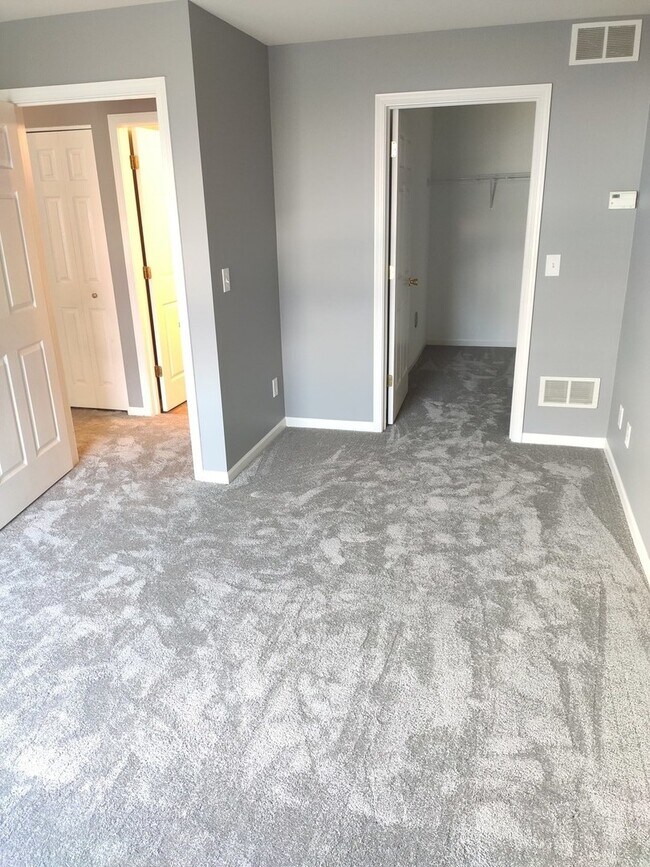 Building Photo - 148 Bertram Dr