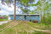 Building Photo - 277 Carolyn Dr