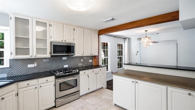Building Photo - 8906 Santa Clara Dr
