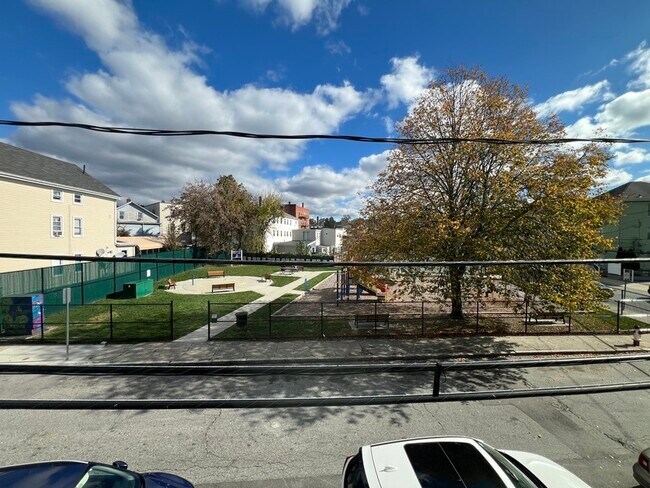 Building Photo - 77 Massasoit St