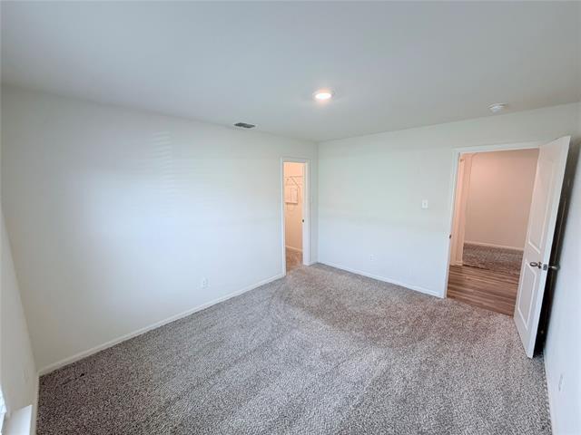 Building Photo - 740 Saratoga Dr