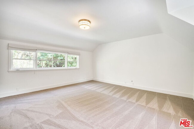 Building Photo - 10521 Rocca Pl