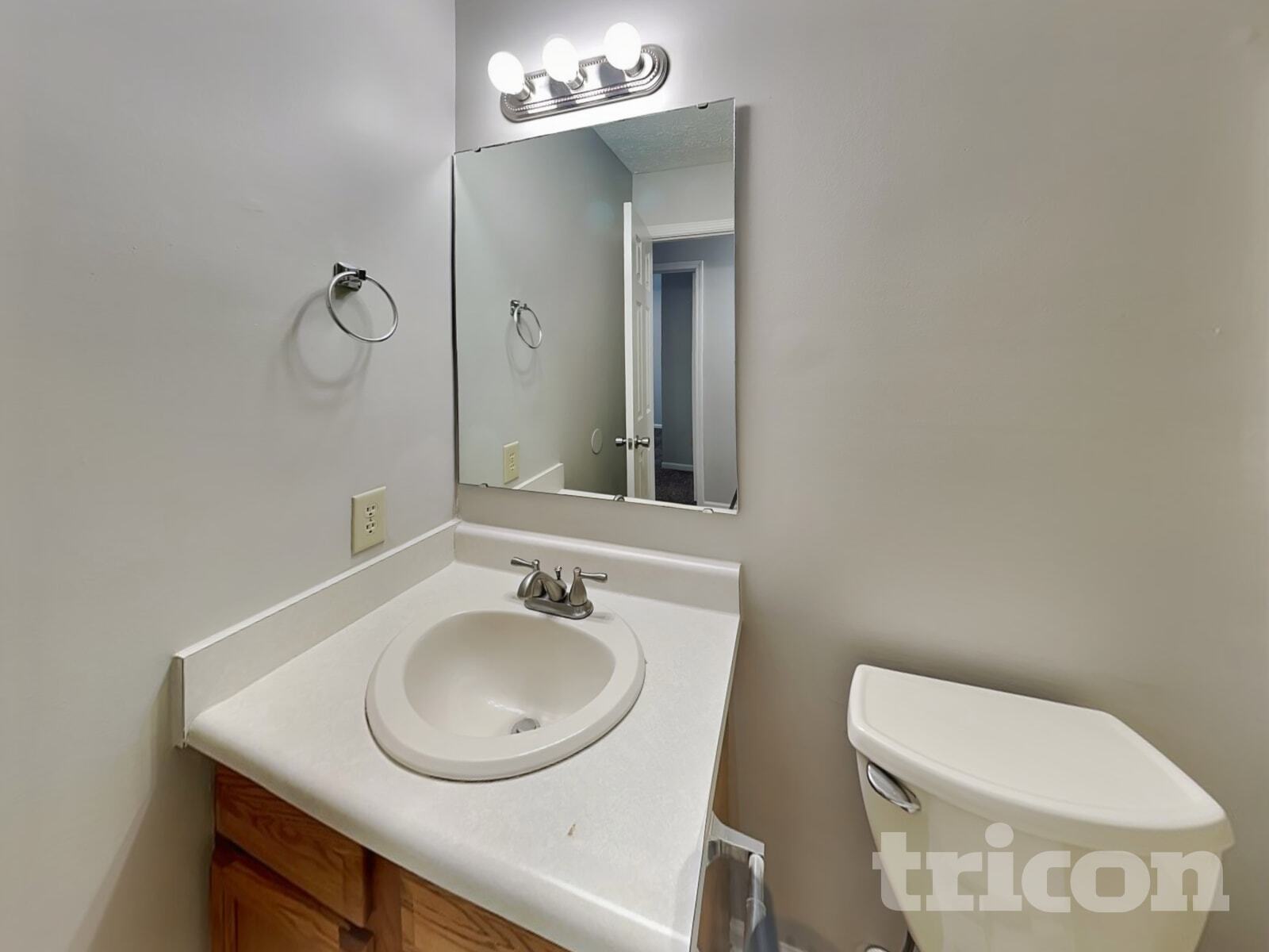 Building Photo - 12115 Mockernut Ct