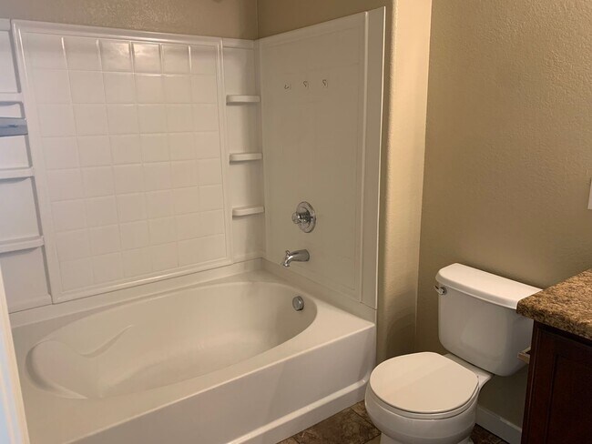 Building Photo - A gorgeous two story 3 bedroom 2.5 bath townhome