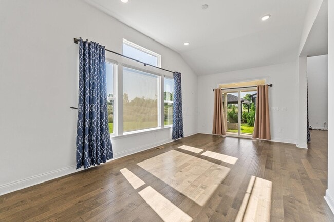 Building Photo - 3622 Switchgrass Ct