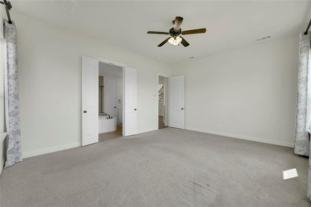 Building Photo - 302 Torch Lily Ln
