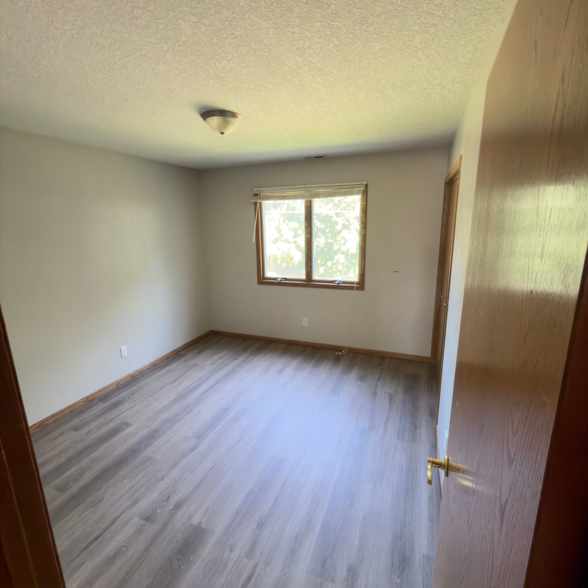 Building Photo - 703 11th Avenue B Ct