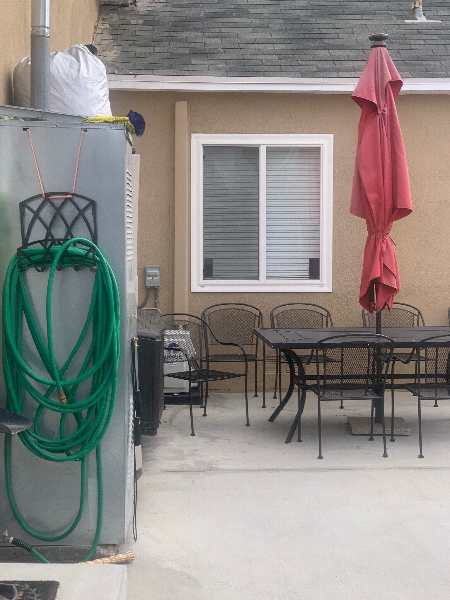 Building Photo - 766 N Alexandria Ave