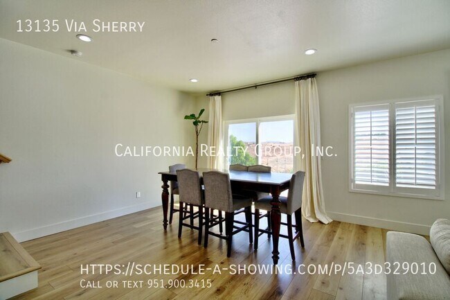 Building Photo - 13135 Via Sherry