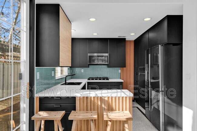 Building Photo - 1188 River Rock Lane