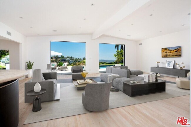 Building Photo - 1622 Tower Grove Dr