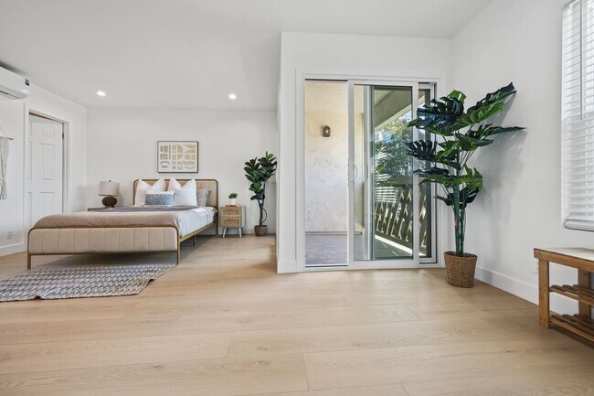 Building Photo - Showing Times: to schedule a viewing, please contact us