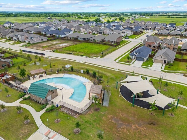 Building Photo - 3249 Glorioso Dr