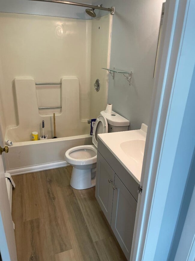 Building Photo - 29 Jackson St