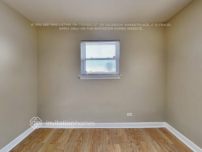 Building Photo - 4535 Cracow Ave