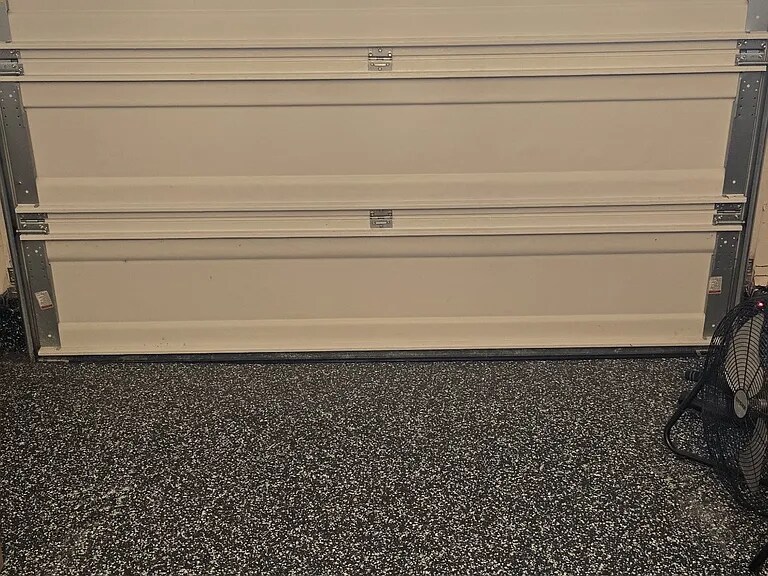 Building Photo - 3044 Duvall Dr