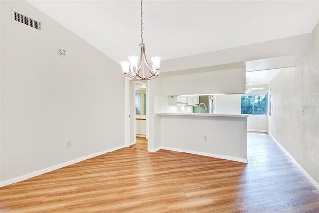 Building Photo - 5748 Ashton Lake Dr