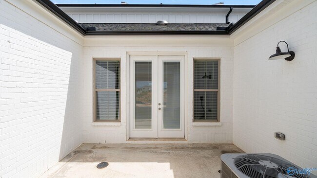 Building Photo - 333 Hay Rake Dr