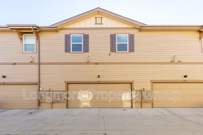 Building Photo - 1518 Sepia Ave
