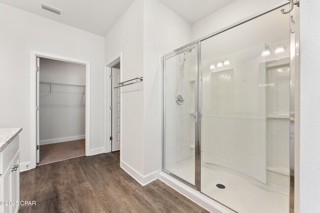 Building Photo - 3000 Rachel Pl