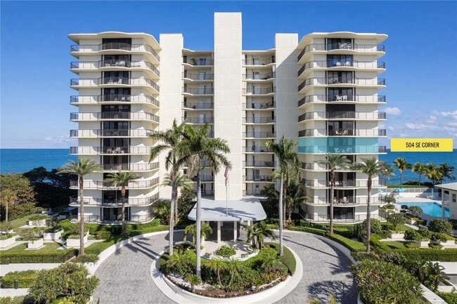 Building Photo - 400 S Beach Rd