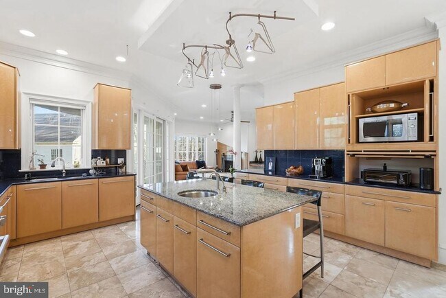 Building Photo - 8537 Rapley Preserve Cir