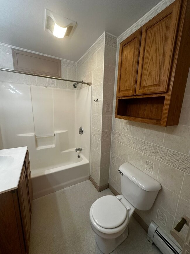 Building Photo - 36 Blodgett St