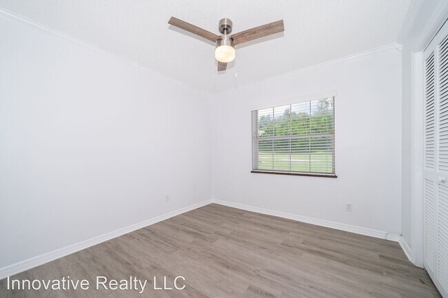 Building Photo - 3 br, 2 bath House - 15 Wisteria Dr.