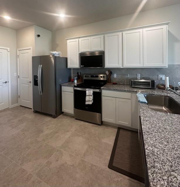 Building Photo - 31332 Amberview Bnd
