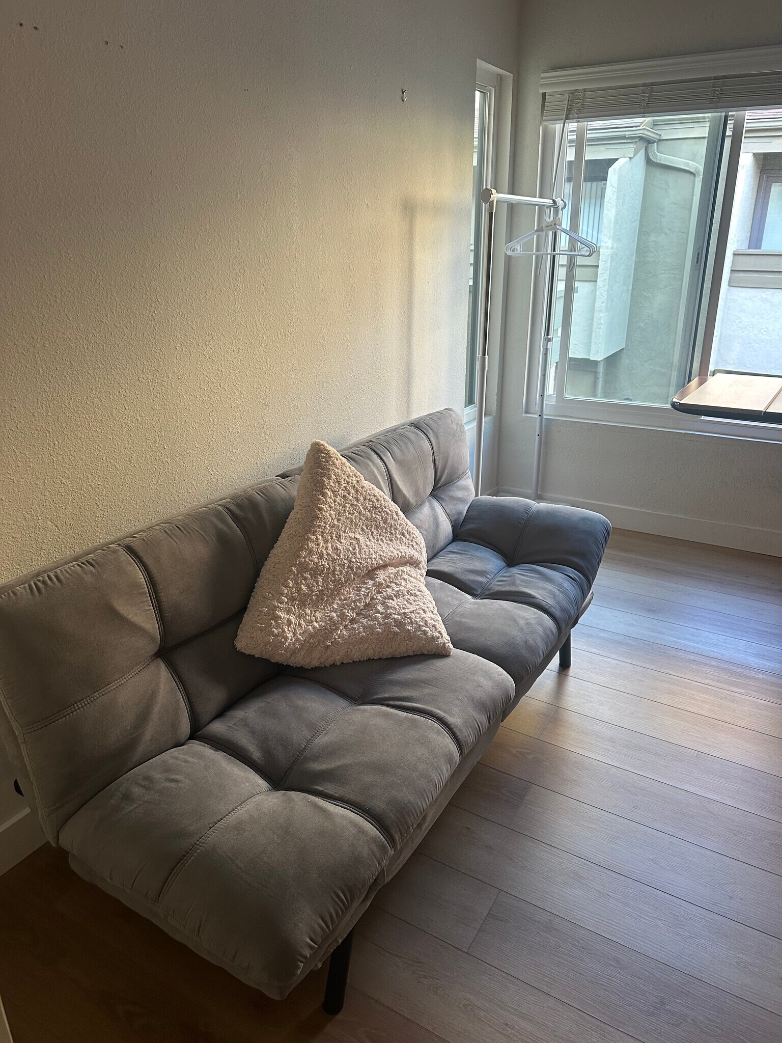 Building Photo - 3312 Caminito Eastbluff