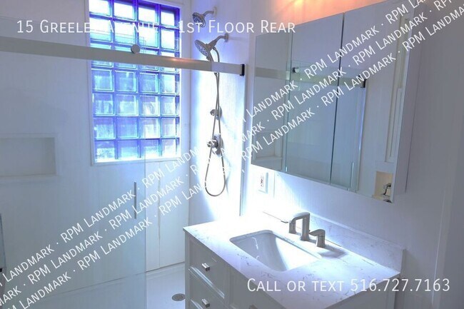 Building Photo - 15 Greeley Ave