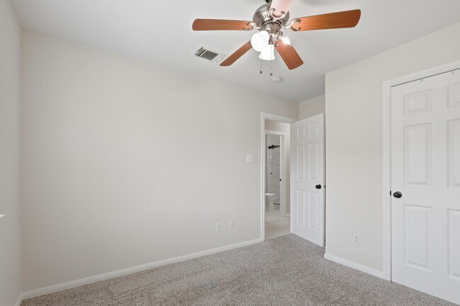 Building Photo - 17003 Analisa Cir