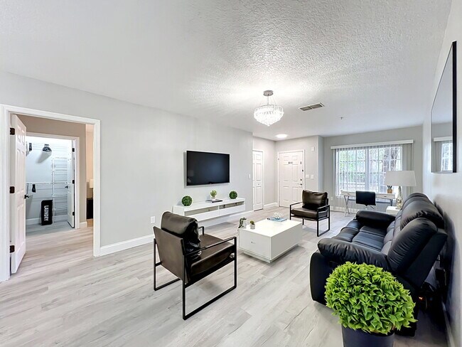 Building Photo - South Kirkman Road, Orlando, FL 32811 - 2 BR 2 BA condo